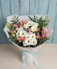 Букет цветов из:  Розы, Лизиантусы и Хризантемы в Лесной Поляне